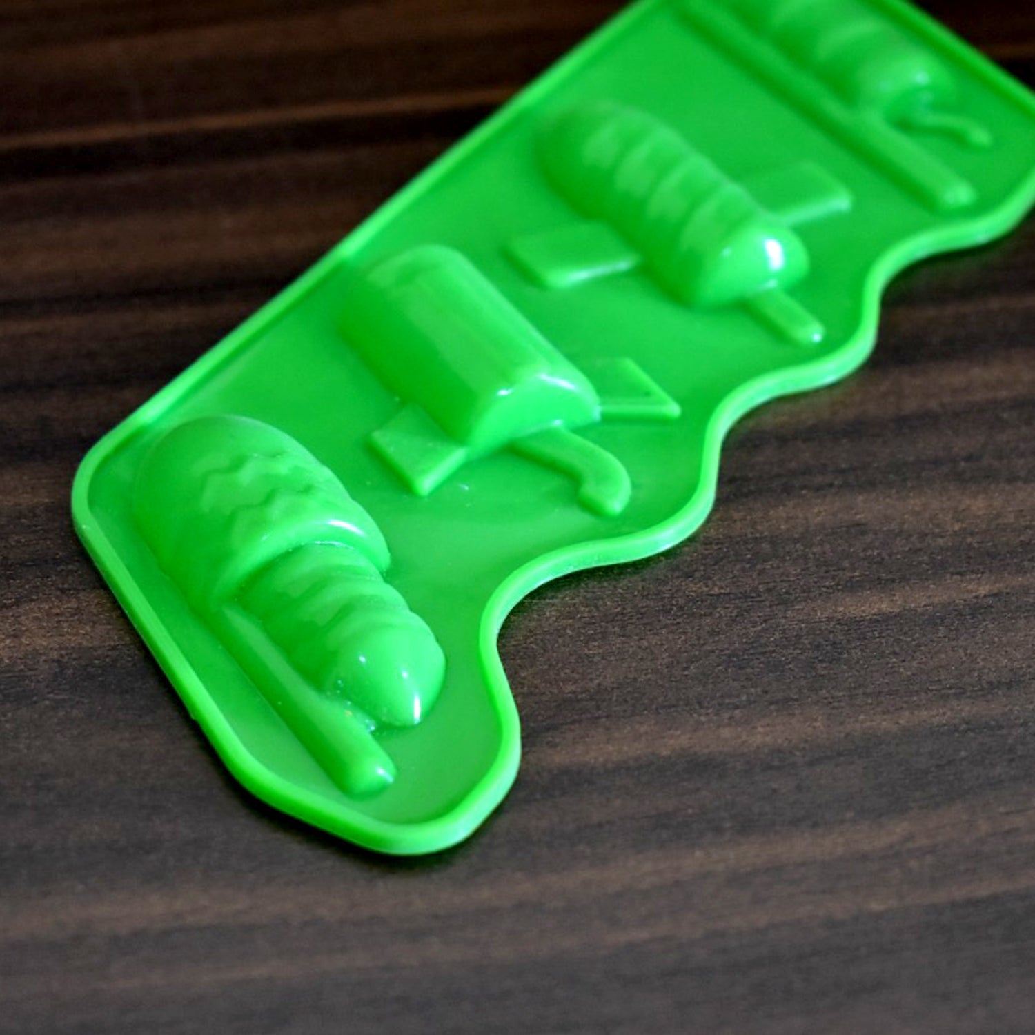 4883 4cav Rocket Choc Bar Flexible Silicone Mold Candy Chocolate Cake Jelly Mould DeoDap 4883 4cav Rocket Choc Bar Flexible Silicone Mold Candy Chocolate Cake Jelly Mould DeoDap